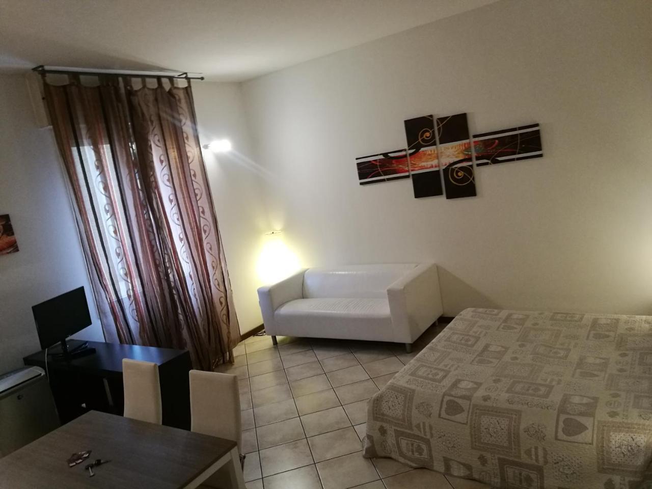 شقة Residenza Ugo Bassi بولونيا المظهر الخارجي الصورة